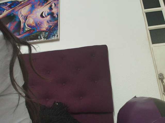 katherine-blair live cam on BongaCams