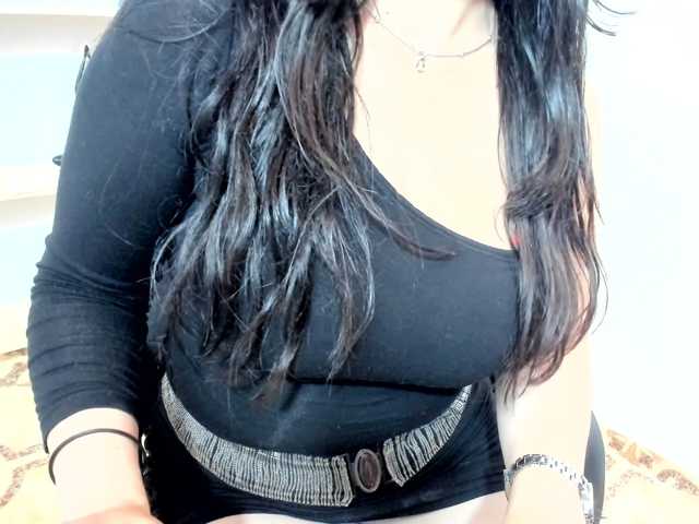 katherine-blair live cam on BongaCams