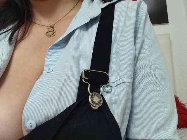 katherine-blair webcam