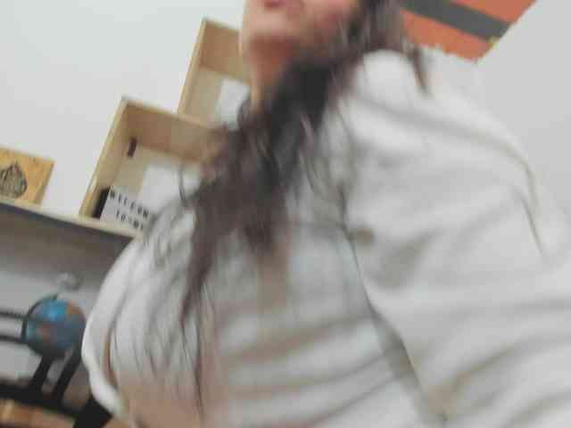 katherine-blair webcam