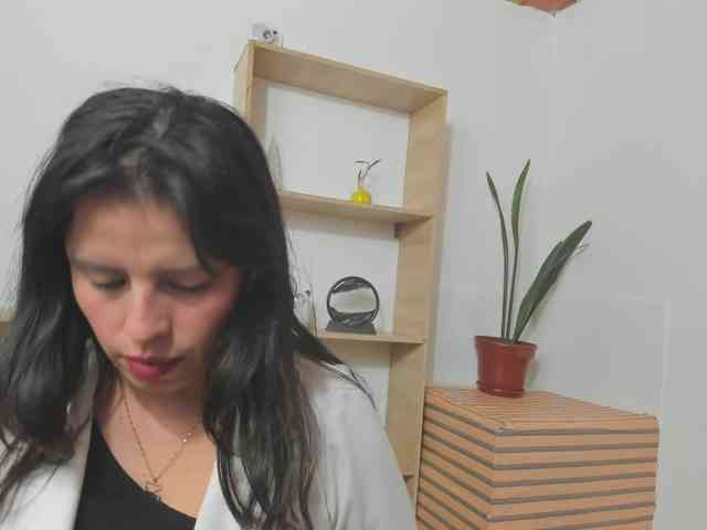 katherine-blair webcam