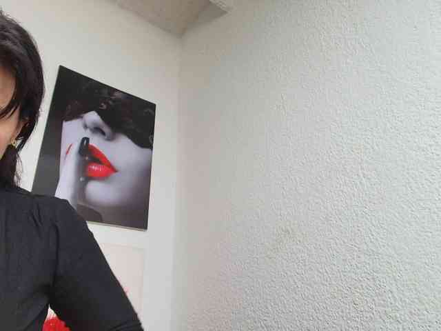 katherine-blair webcam