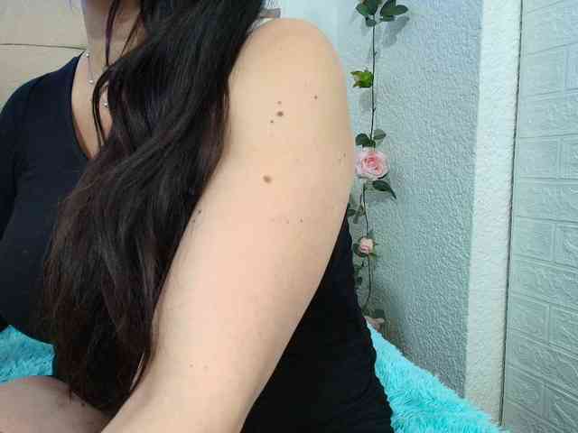 katherine-blair webcam