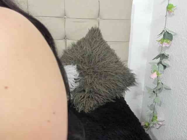 katherine-blair webcam