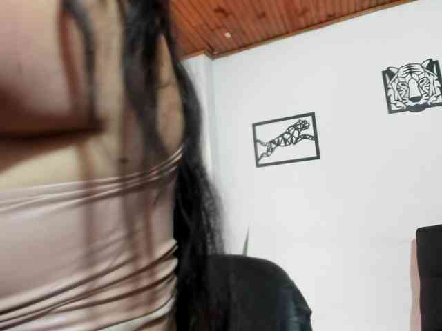 katherine-blair webcam