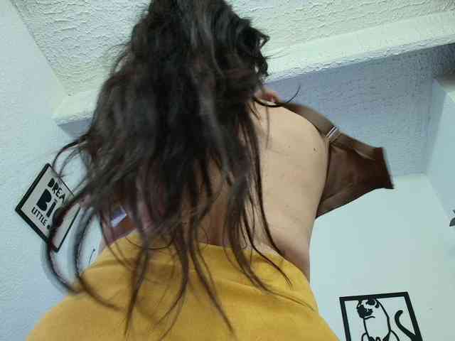 katherine-blair webcam
