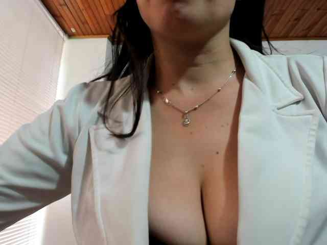 katherine-blair webcam