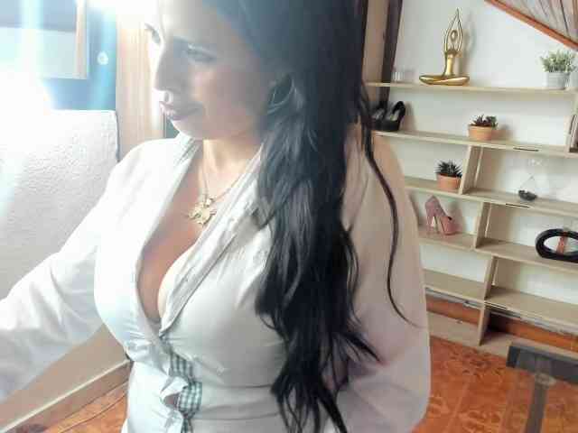 katherine-blair webcam