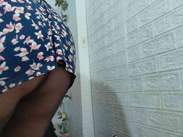 katherine-blair webcam