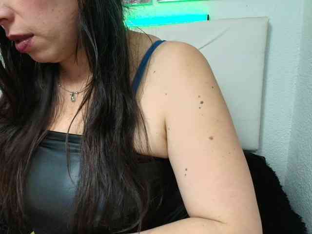 katherine-blair webcam