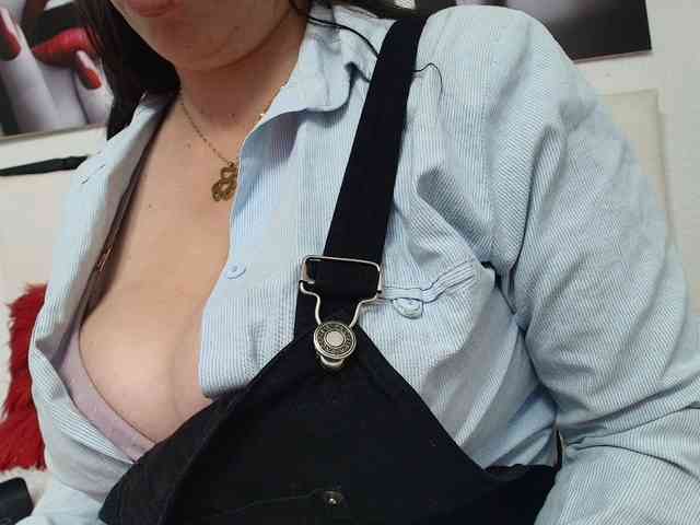 katherine-blair webcam