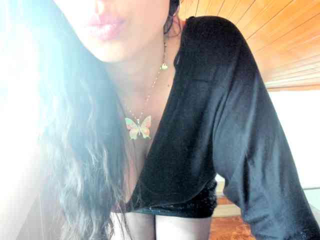 katherine-blair webcam