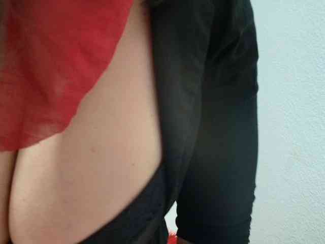 katherine-blair webcam