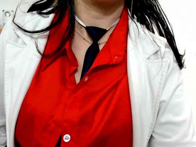 Model: katherine-blair