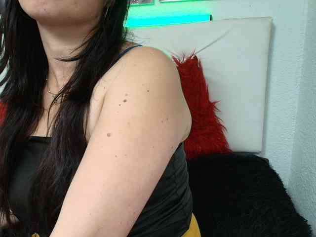 katherine-blair webcam