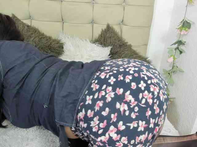 katherine-blair webcam