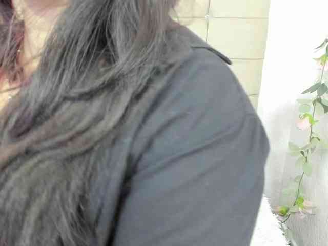 katherine-blair webcam