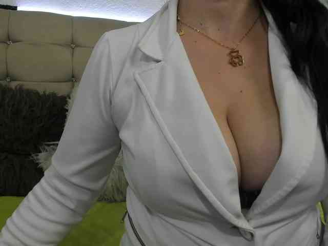 katherine-blair webcam