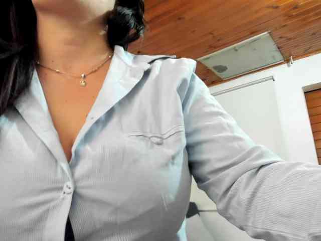 katherine-blair webcam