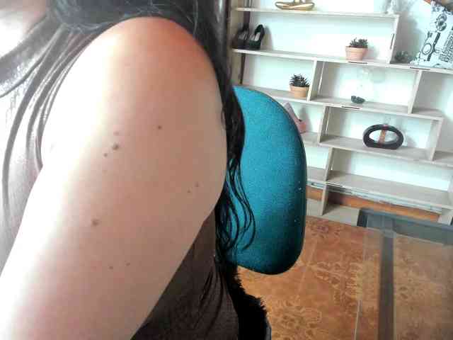 katherine-blair webcam