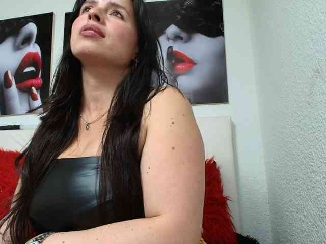 katherine-blair webcam