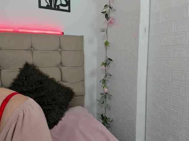 katherine-blair webcam