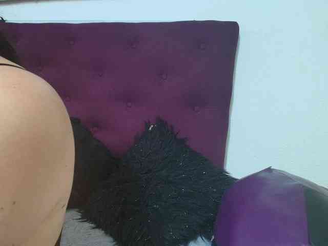 katherine-blair webcam