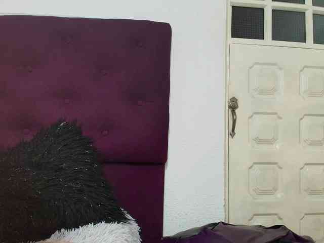 katherine-blair webcam
