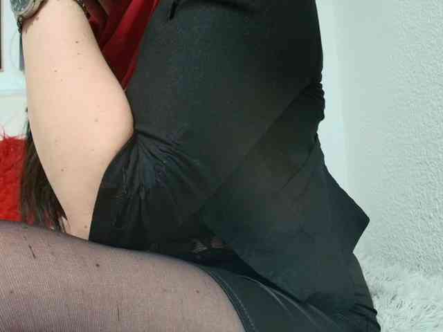 katherine-blair webcam