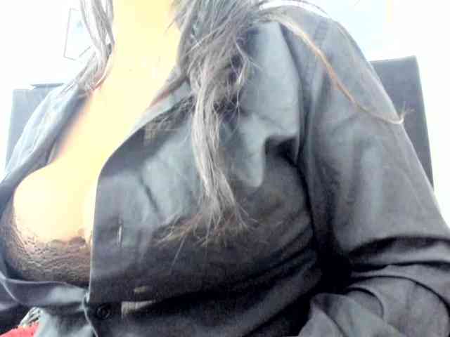 katherine-blair webcam
