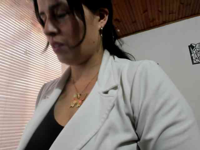katherine-blair webcam