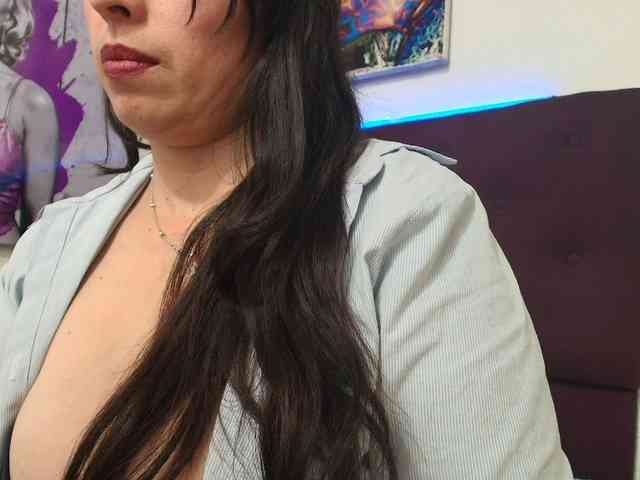 katherine-blair webcam