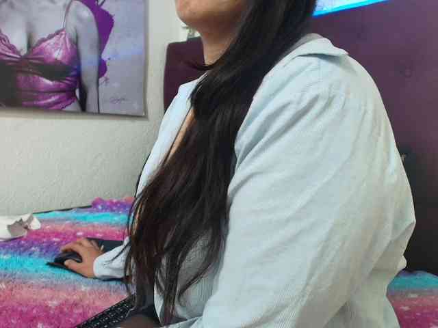 katherine-blair webcam