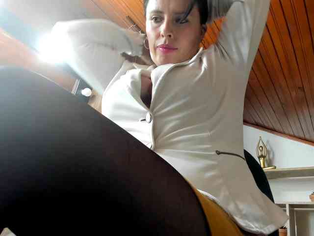 katherine-blair webcam