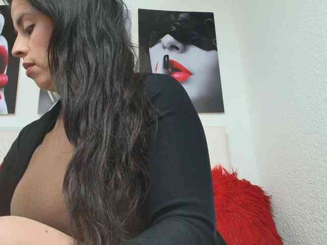 katherine-blair webcam