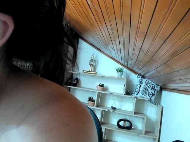 katherine-blair webcam