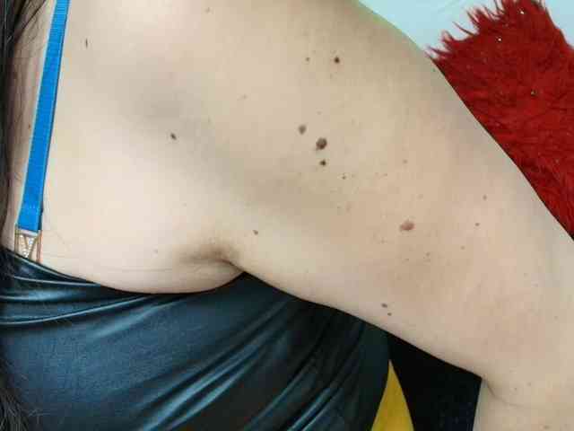 katherine-blair webcam