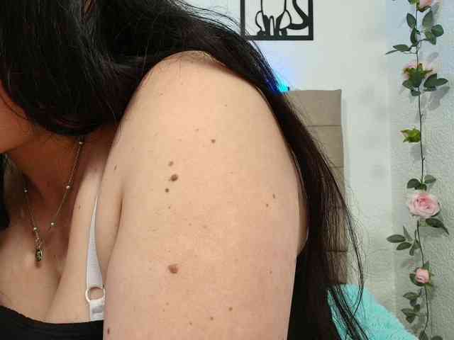 katherine-blair webcam