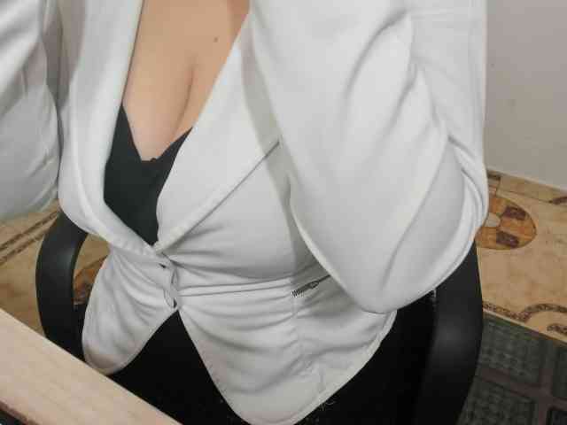 katherine-blair webcam