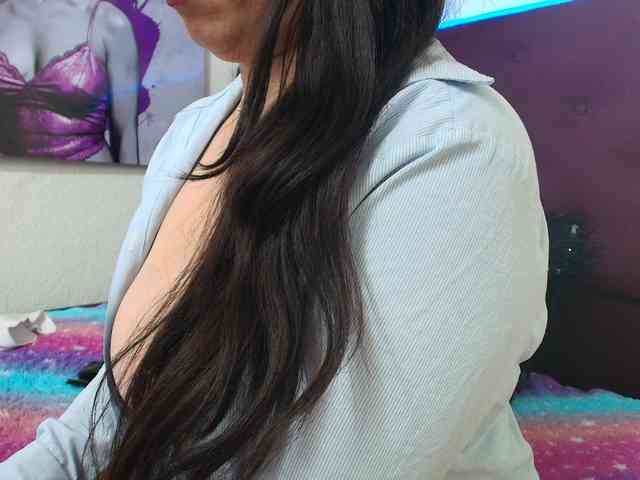 katherine-blair webcam