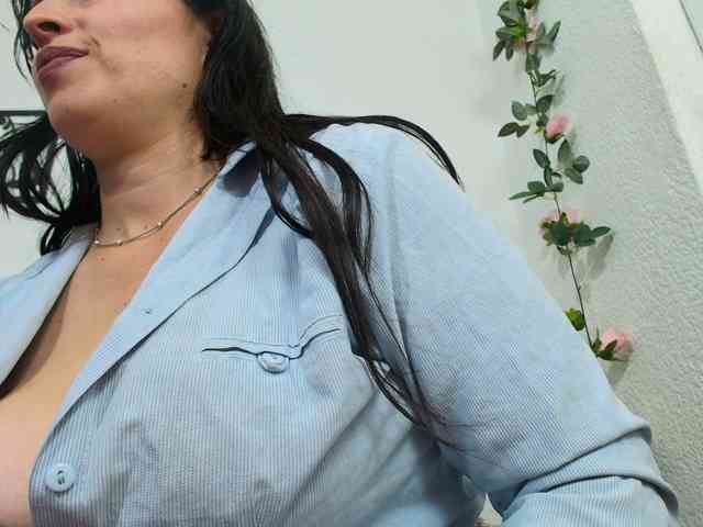 katherine-blair webcam
