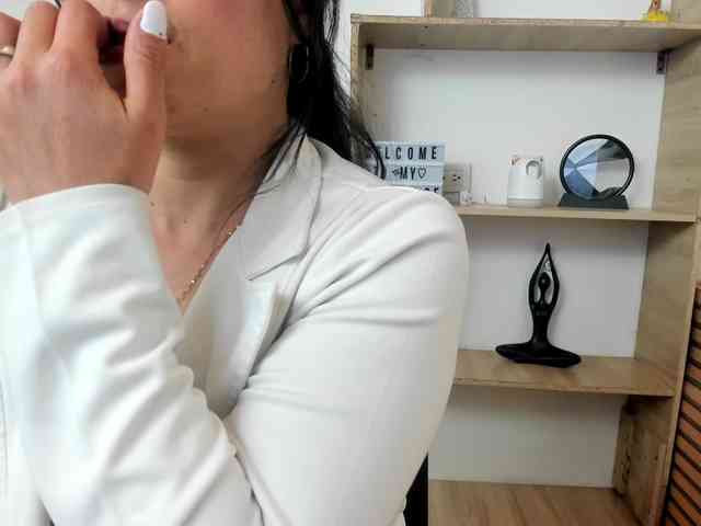 katherine-blair webcam