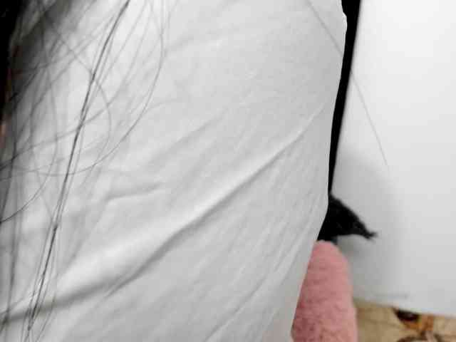 katherine-blair webcam