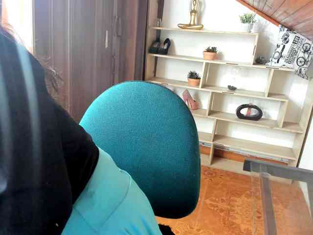 katherine-blair webcam