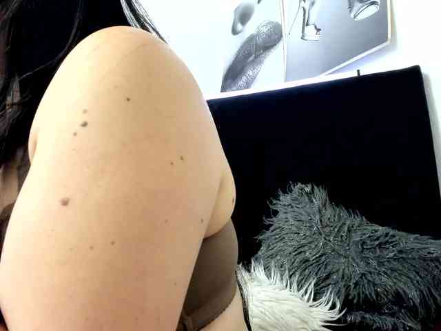 katherine-blair webcam