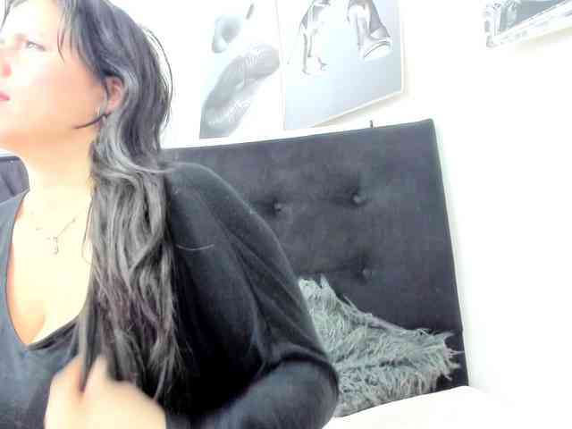 katherine-blair webcam