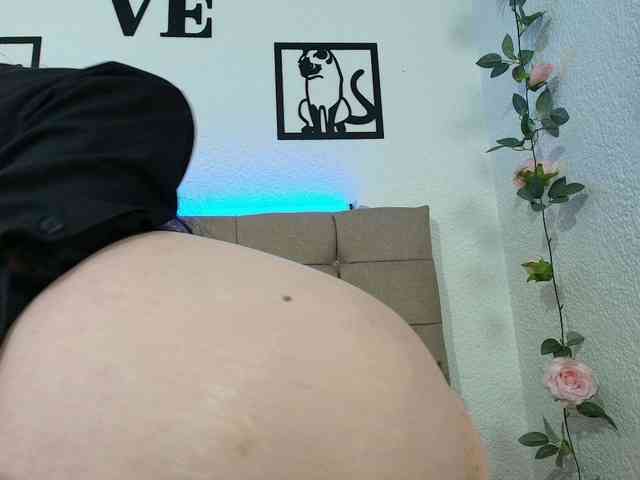 katherine-blair webcam