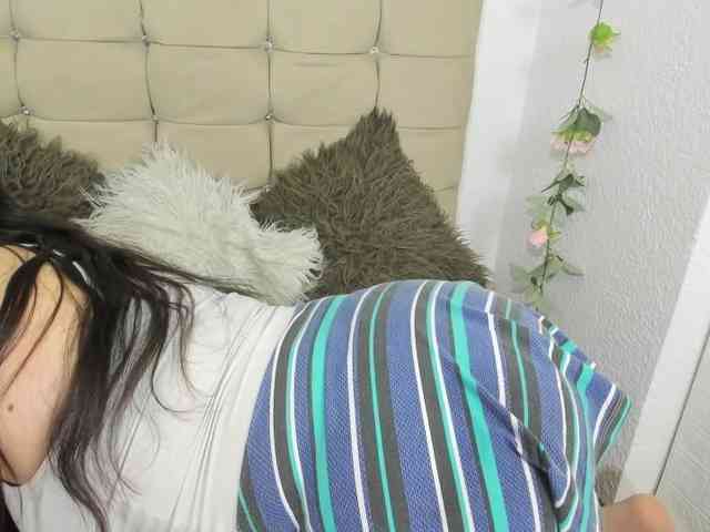 katherine-blair webcam