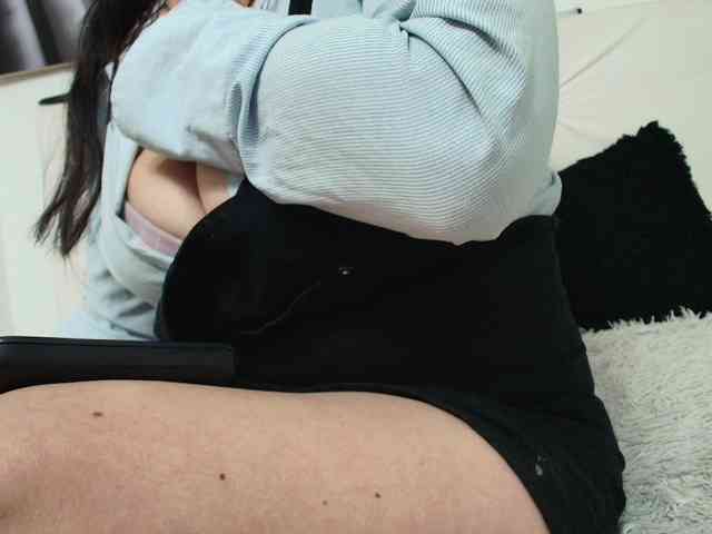 katherine-blair webcam
