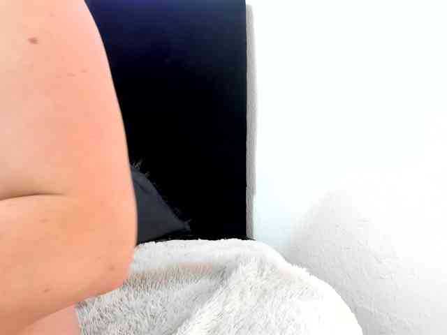 katherine-blair webcam